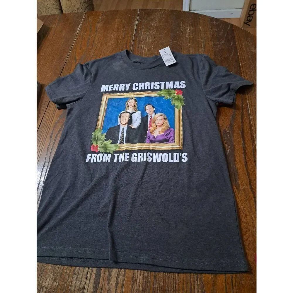 New Medium National Lampoons Christmas Vacation Short Sleeve Holiday Tee T-shirt